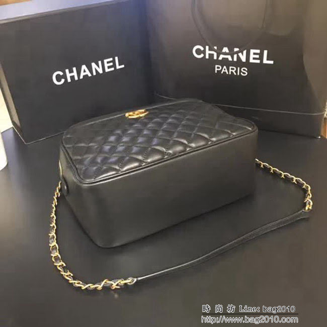 香奈兒CHANEL 57906 正品開發2018新款化妝包手提肩背鏈條包 DSC2107